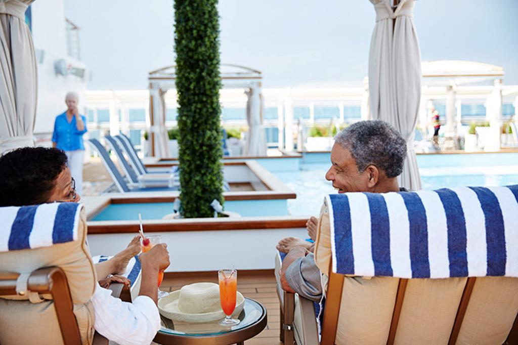 11-daagse cruise Dominicaanse Republiek › Puerto Rico › St Maarten › Turks En Caicos Eilanden › Verenigde Staten met onbekend cruiseschip – afbeelding 3