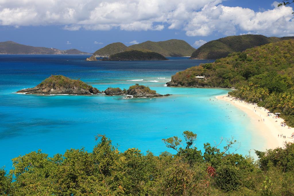 12-daagse cruise Amerikaanse Maagdeneilanden › Bahamas › Britse Maagdeneilanden › Dominicaanse Republiek › Verenigde Staten met Norwegian Aqua En Ontdek De Parels Van De Caribische Zee. Het Schip Vaart Als Eerst Richting Puerto Plata – afbeelding 1