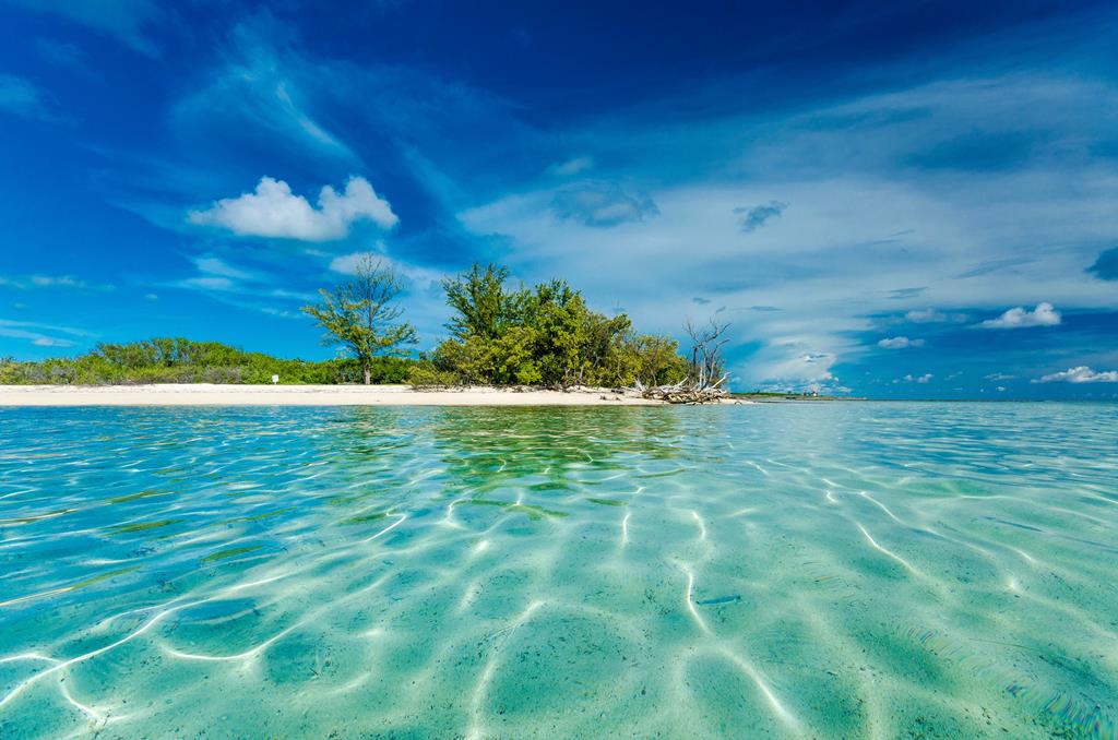 12-daagse cruise Bahamas › Kaaiman Eilanden › Mexico › Verenigde Staten met Celebrity Xcel En Laat De Winterse Kou Achter Je Voor 8 Dagen Vol Zon – afbeelding 1