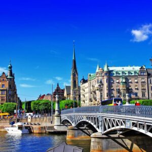 15-daagse cruise Noord Europa met Mein Schiff 7 Voor Een 14 Daagse Cruise Langs De Mooiste Parels Van Noord En Oost Europa. Vanuit Kiel Zet Je Koers Naar Het Sfeervolle Kopenhagen – afbeelding 1