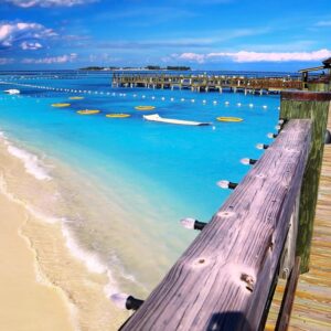 8-daagse cruise Bahamas › Dominicaanse Republiek › Verenigde Staten met onbekend cruiseschip – afbeelding 1