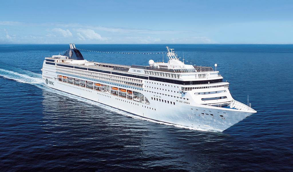 8-daagse cruise Barbados › Britse Maagdeneilanden › Dominicaanse Republiek › Guadeloupe › Martinique met Msc Opera. Tropische Eilanden – afbeelding 2