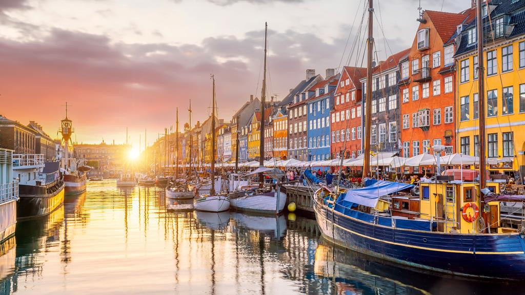 8-daagse cruise Noord Europa met Mein Schiff 1 Van Kiel Naar Hamburg Neemt Je Mee Langs De Mooiste Plekken – afbeelding 3