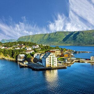 8-daagse cruise Noord Europa met Mein Schiff Relax En Vaar Naar De Noorse Fjorden. Elke Route Brengt Je Naar Nordfjordeid – afbeelding 1