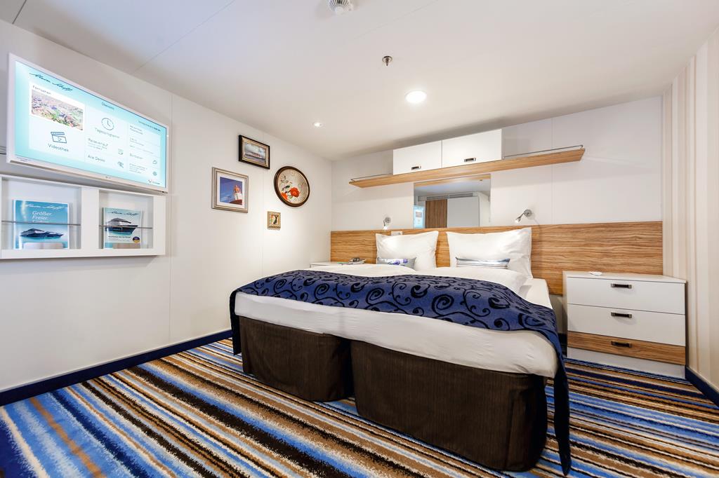 8-daagse cruise West Europa met Mein Schiff 3 En Ontdek Een Aantal Van De Mooiste Havensteden Van West Europa. Vanuit Bremerhaven Vaar Je Langs Bruisende Steden – afbeelding 4
