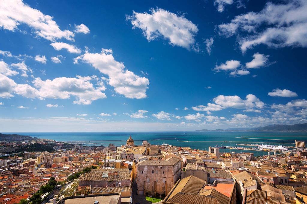 8-daagse cruise West Middellandse Zee met Msc Splendida. Vaar Met Ons Mee Richting De Mooiste Plekken Van De Middellandse Zee. Het Schip Vaart Als Eerst Langs Marseille – afbeelding 3
